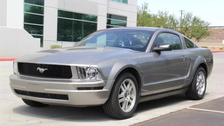 2008 Ford Mustang Premium — Coupe — 88,402 mi — Phoenix, AZ