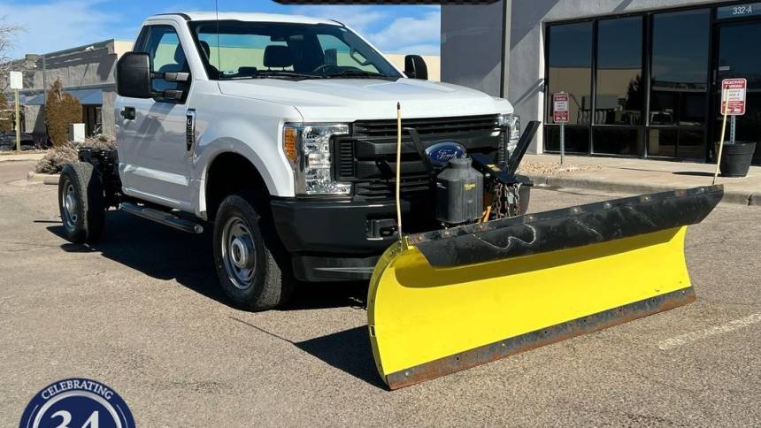 2017 Ford Super Duty F-350 XL — Pickup Truck — 33,125 mi — Aurora, CO