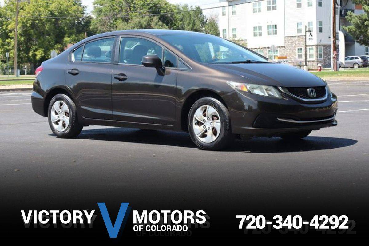 2013 Honda Civic LX — Sedan — 108,572 mi — Longmont, CO