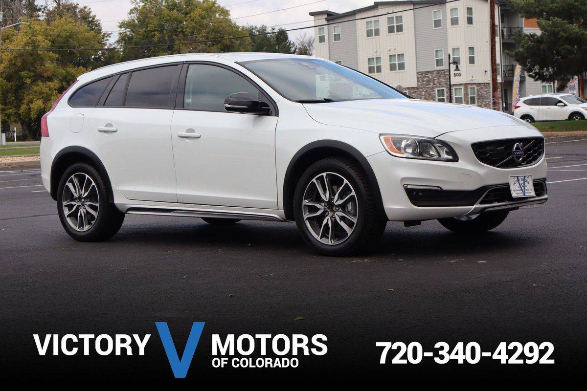 2018 Volvo V60 Cross Country T5 — Wagon — 112,264 mi — Longmont, CO