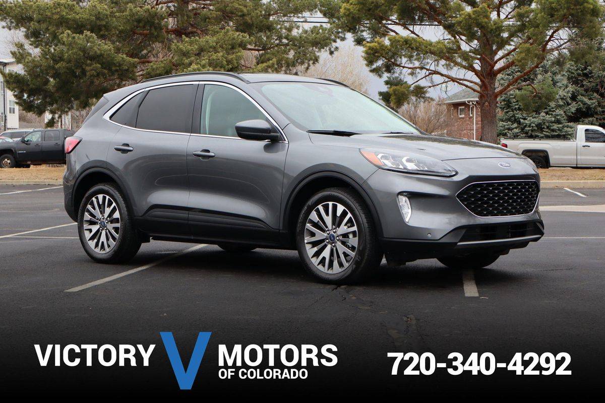 2022 Ford Escape Titanium — SUV — 6,387 mi — Longmont, CO