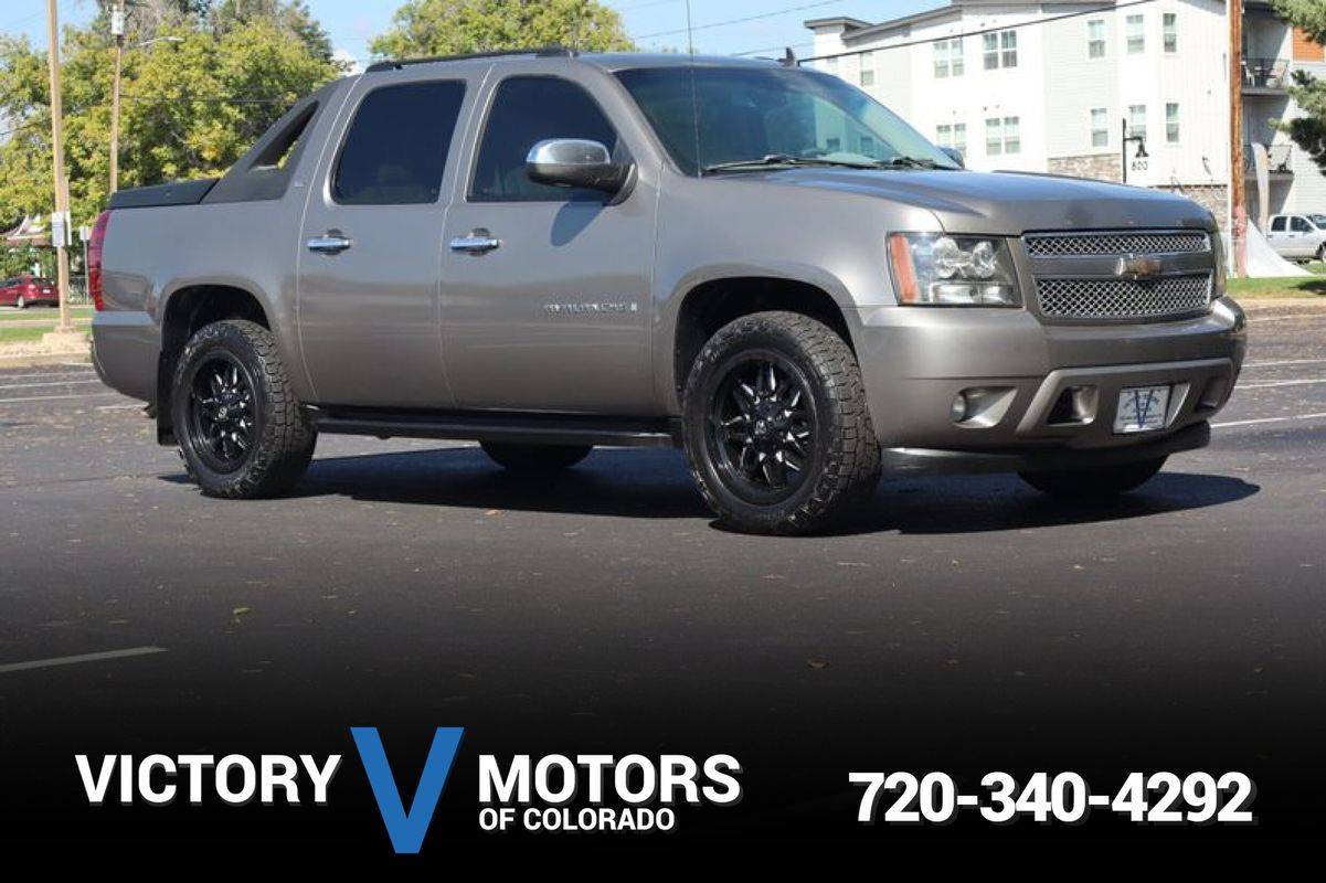 2008 Chevrolet Avalanche LTZ — Pickup Truck — 204,523 mi — Longmont, CO