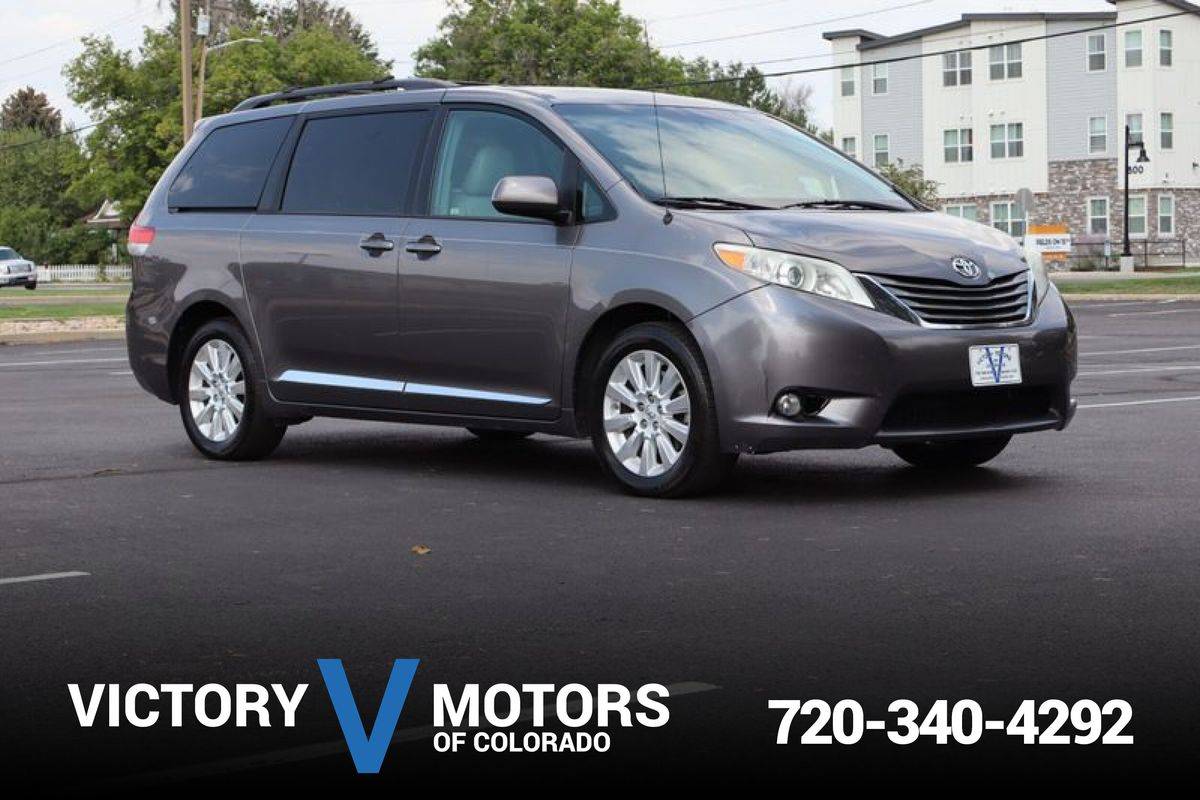 2014 Toyota Sienna XLE — Minivan — 133,040 mi — Longmont, CO