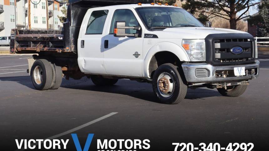 2014 Ford Super Duty F-350 Chassis Cab XL — Chassis Cab Truck — 86,738 mi — Longmont, CO
