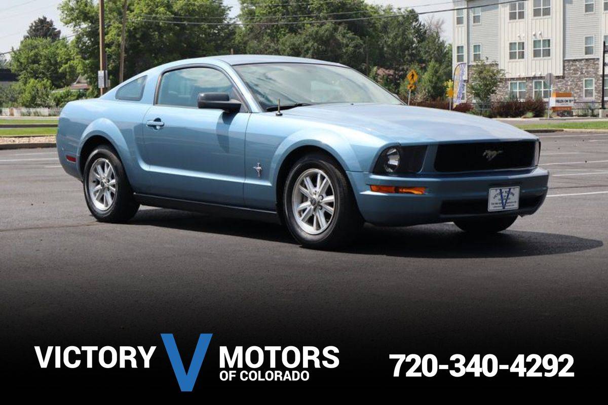 2006 Ford Mustang Base — Coupe — 70,125 mi — Longmont, CO