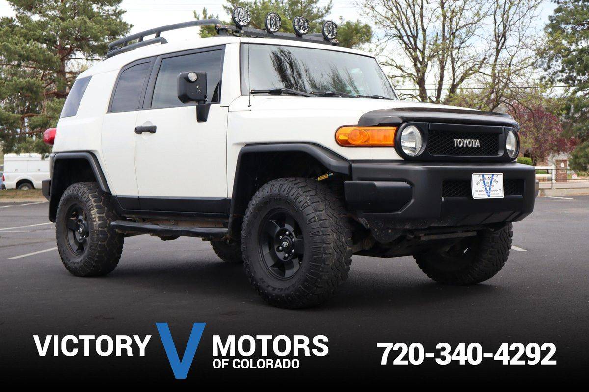 2010 Toyota FJ Cruiser Base — SUV — 152,853 mi — Longmont, CO