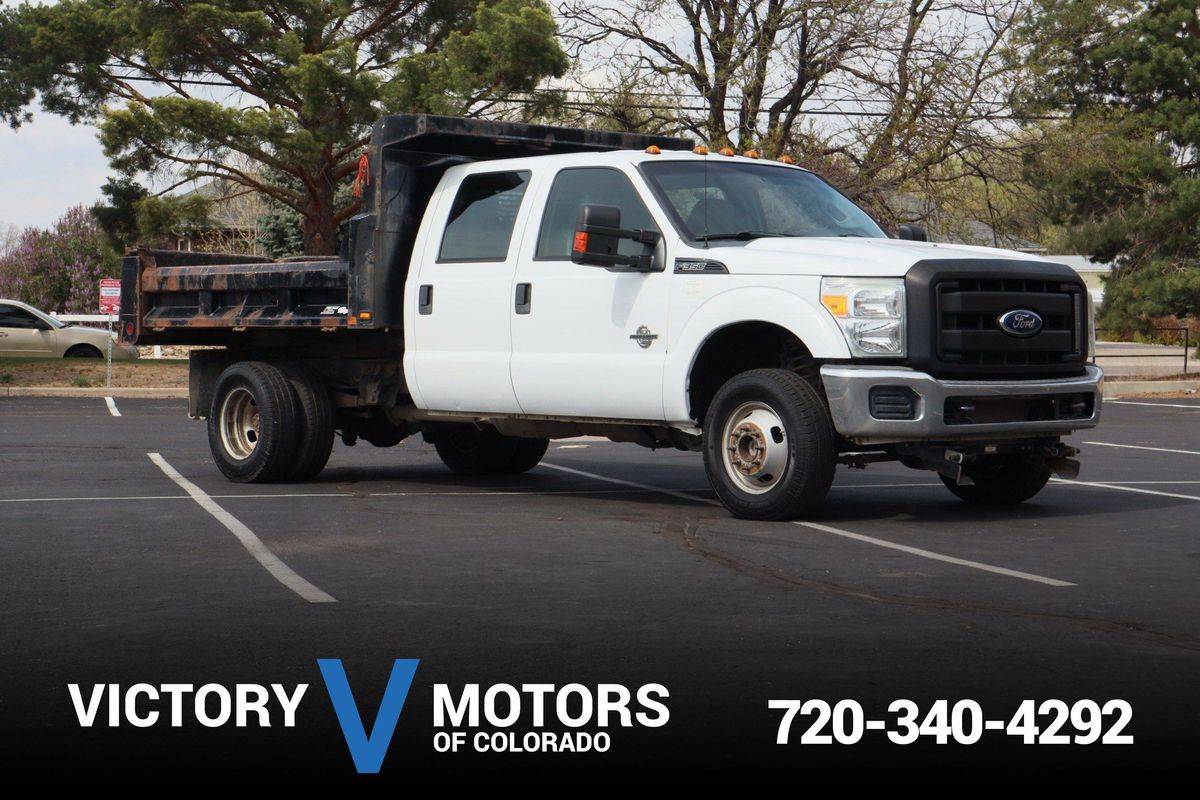 2014 Ford Super Duty F-350 Chassis Cab XL — Chassis Cab Truck — 79,854 mi — Longmont, CO