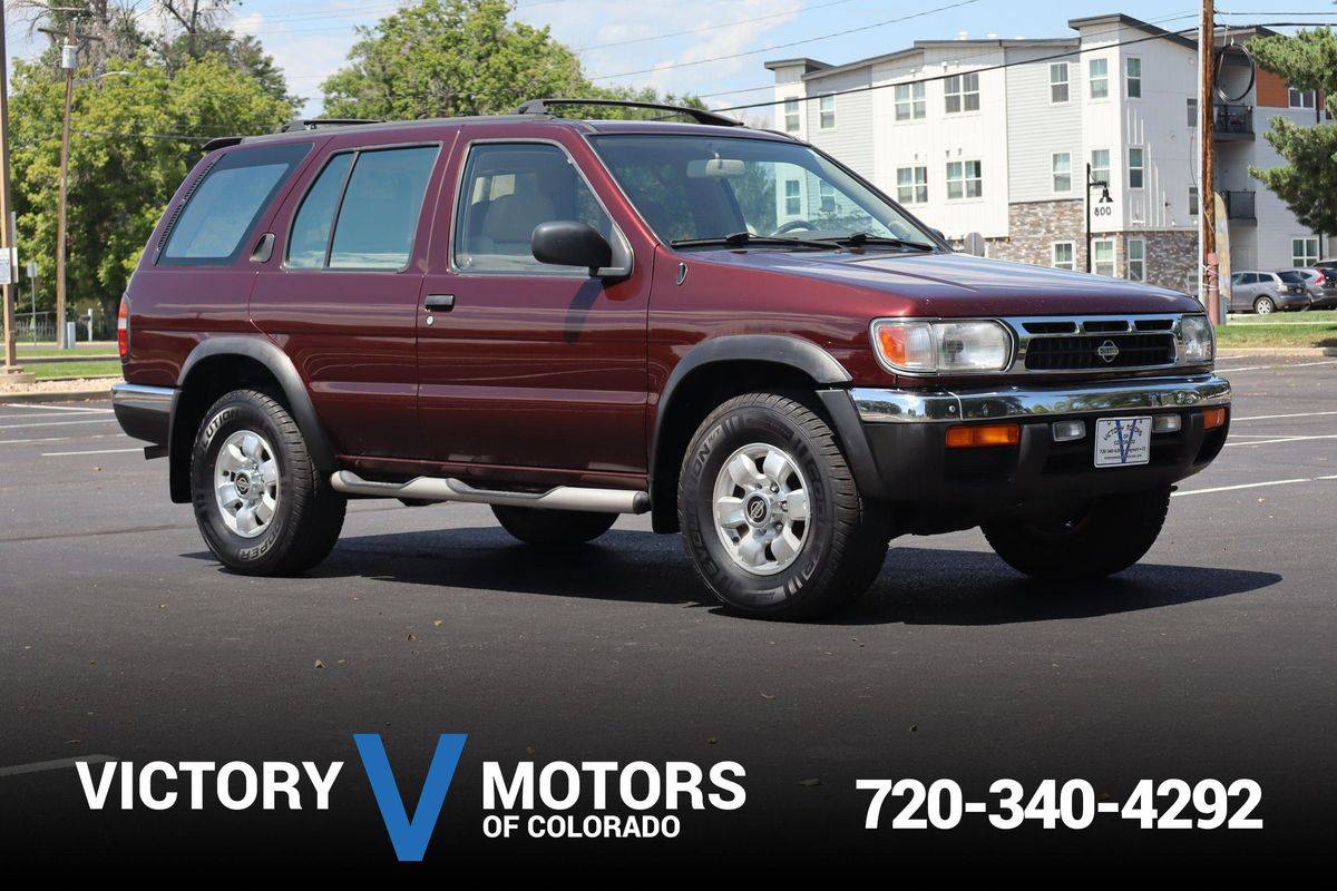 1998 Nissan Pathfinder SE — SUV — 63,500 mi — Longmont, CO