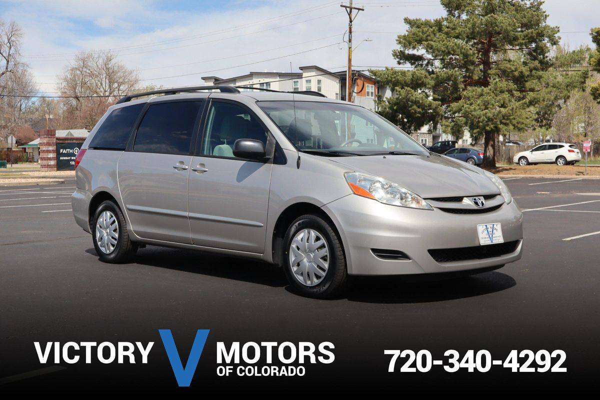 2009 Toyota Sienna CE — Minivan — 143,644 mi — Longmont, CO