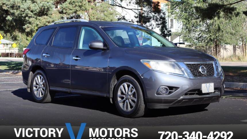 2014 Nissan Pathfinder SV — SUV — 102,891 mi — Longmont, CO
