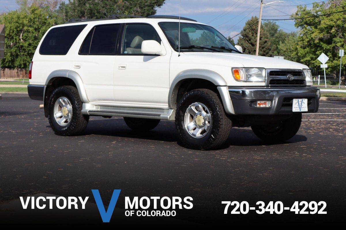 2000 Toyota 4Runner SR5 — SUV — 219,668 mi — Longmont, CO