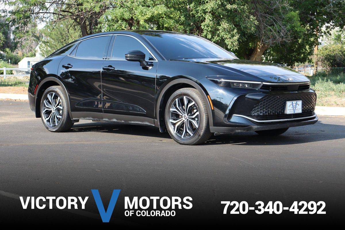 2023 Toyota Crown Limited — Sedan — 32,087 mi — Longmont, CO