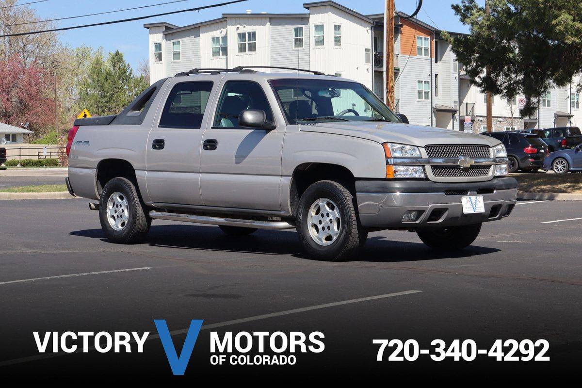 2004 Chevrolet Avalanche Base — Pickup Truck — 160,052 mi — Longmont, CO