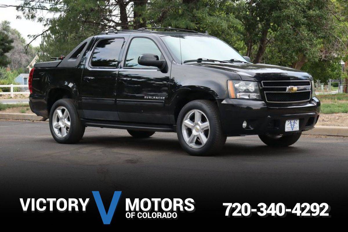 2011 Chevrolet Avalanche LT — Pickup Truck — 134,869 mi — Longmont, CO