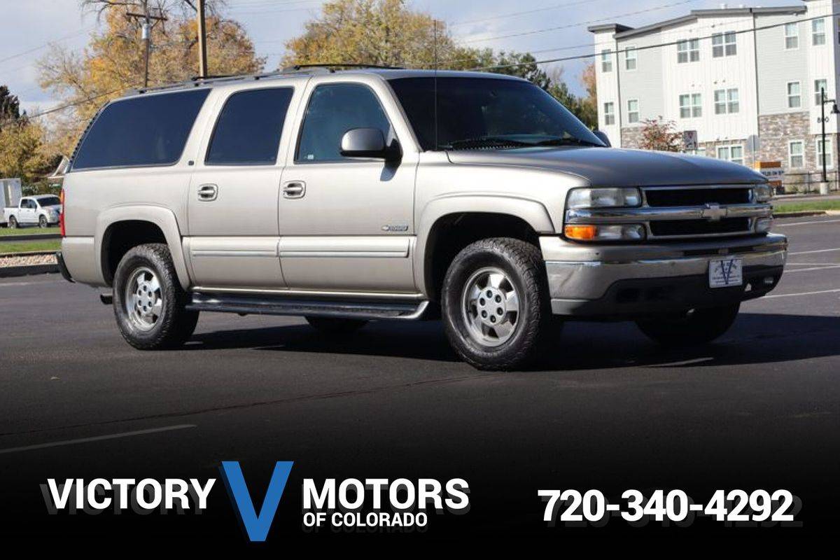 2001 Chevrolet Suburban LT — SUV — 39,008 mi — Longmont, CO