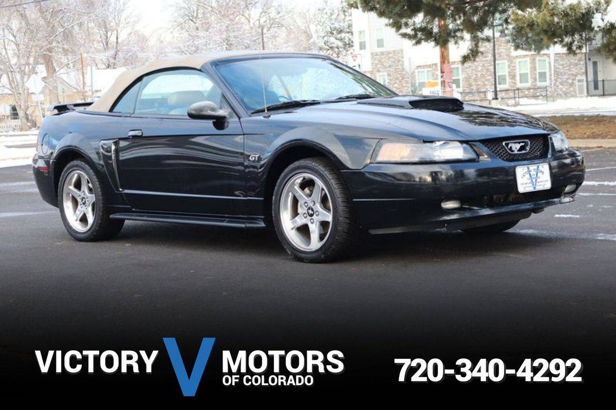2003 Ford Mustang GT Deluxe