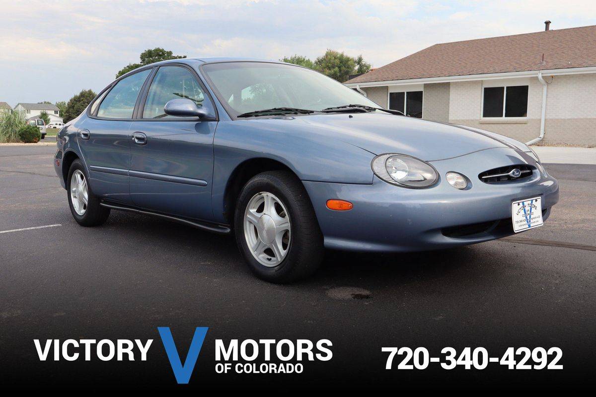 1999 Ford Taurus SE — Sedan — 67,939 mi — Longmont, CO