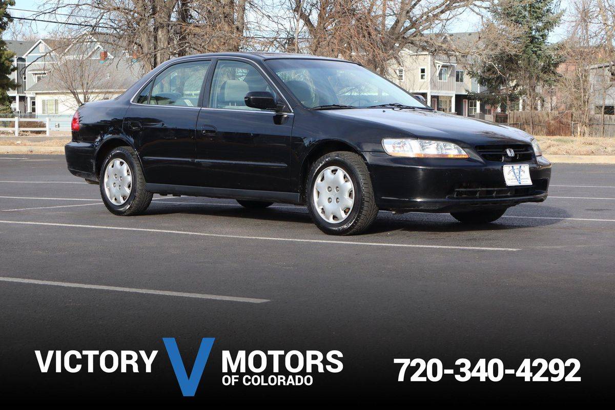 1999 Honda Accord LX — Sedan — 117,221 mi — Longmont, CO