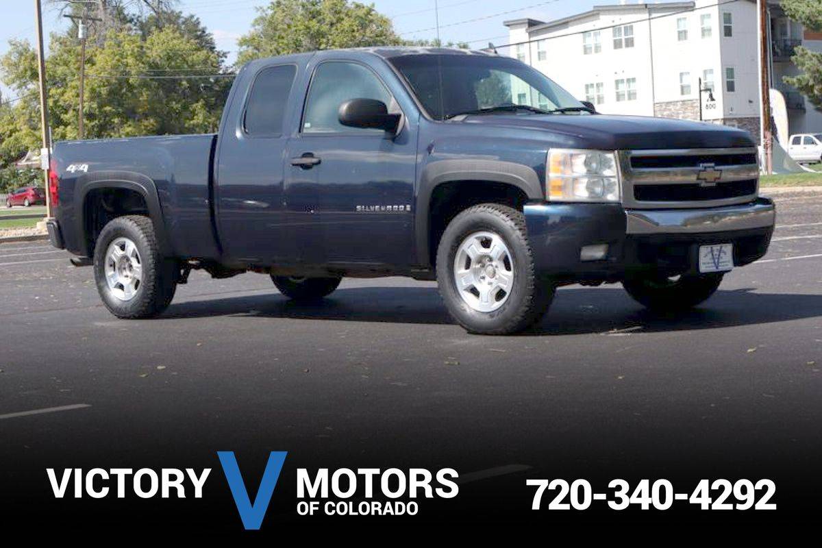 2007 Chevrolet Silverado 1500 WT — Pickup Truck — 193,380 mi — Longmont, CO
