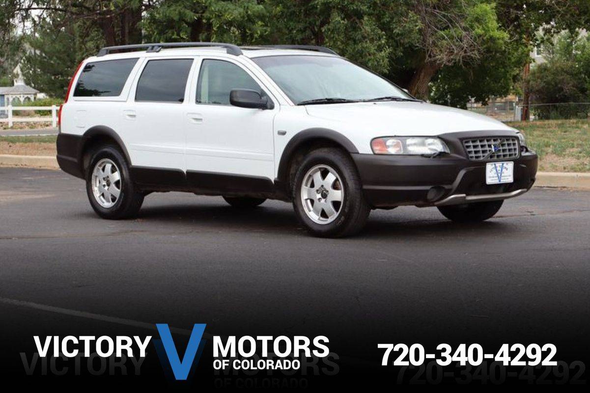 2004 Volvo V70 XC70 — Wagon — 114,634 mi — Longmont, CO