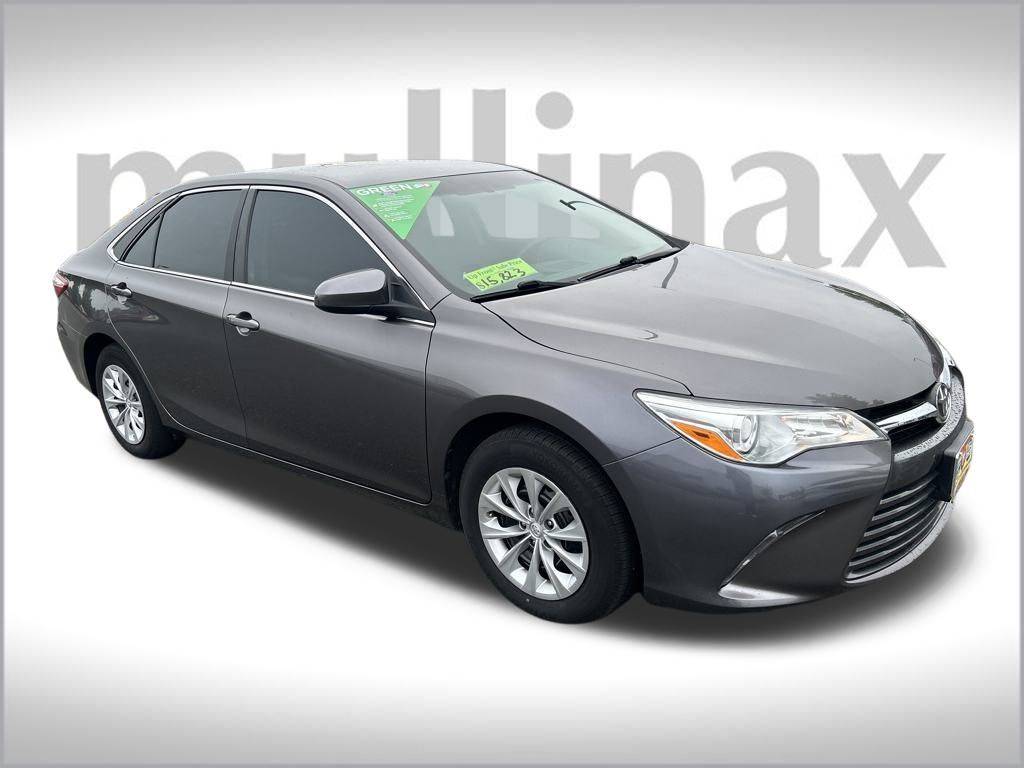 2015 Toyota Camry LE — Sedan — 73,733 mi — Olympia, WA