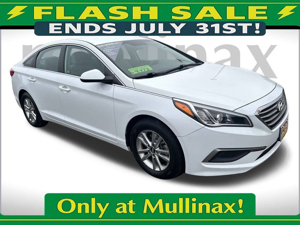 2017 Hyundai Sonata Base — Sedan — 101,673 mi — Olympia, WA