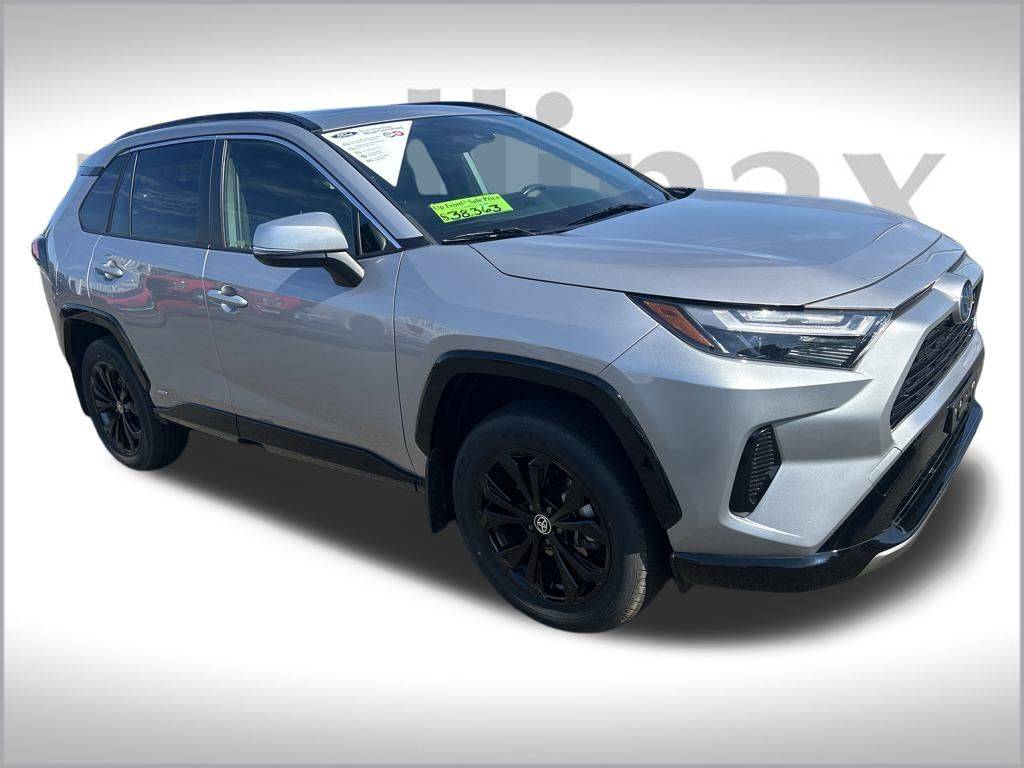 2024 Toyota RAV4 Hybrid SE — SUV — 10,534 mi — Olympia, WA