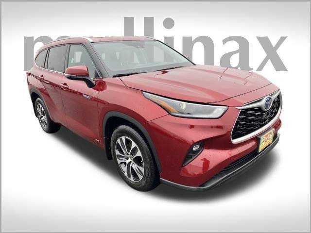 2021 Toyota Highlander Hybrid XLE — SUV — 16,273 mi — Olympia, WA