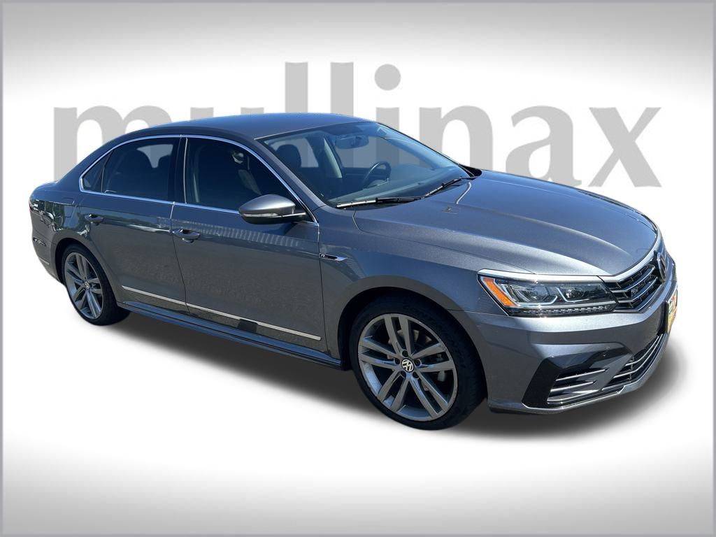 2017 Volkswagen Passat R-Line — Sedan — 75,328 mi — Olympia, WA