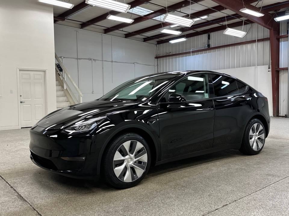 2021 Tesla Model Y Long Range — SUV — 32,420 mi — Modesto, CA