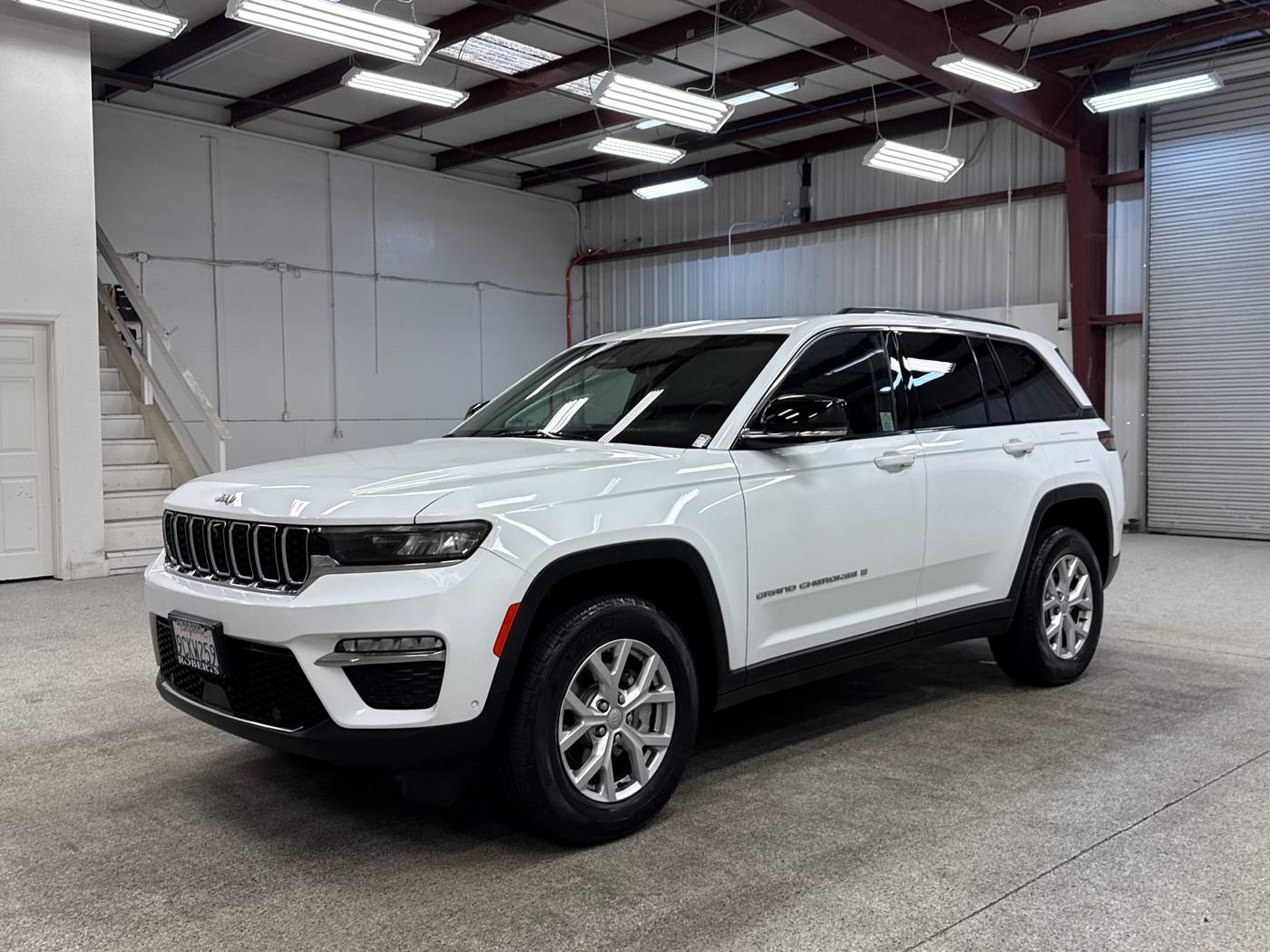 2022 Jeep Grand Cherokee Limited — SUV — 29,304 mi — Modesto, CA