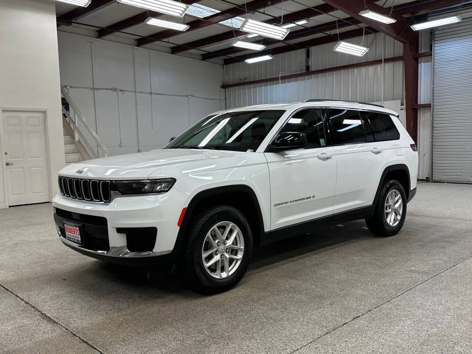 2023 Jeep Grand Cherokee Laredo — SUV — 19,699 mi — Modesto, CA