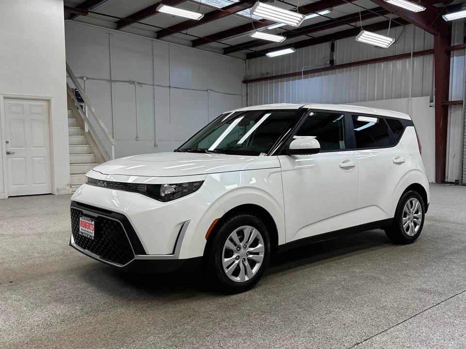 2023 Kia Soul LX — Hatchback — 24,111 mi — Modesto, CA