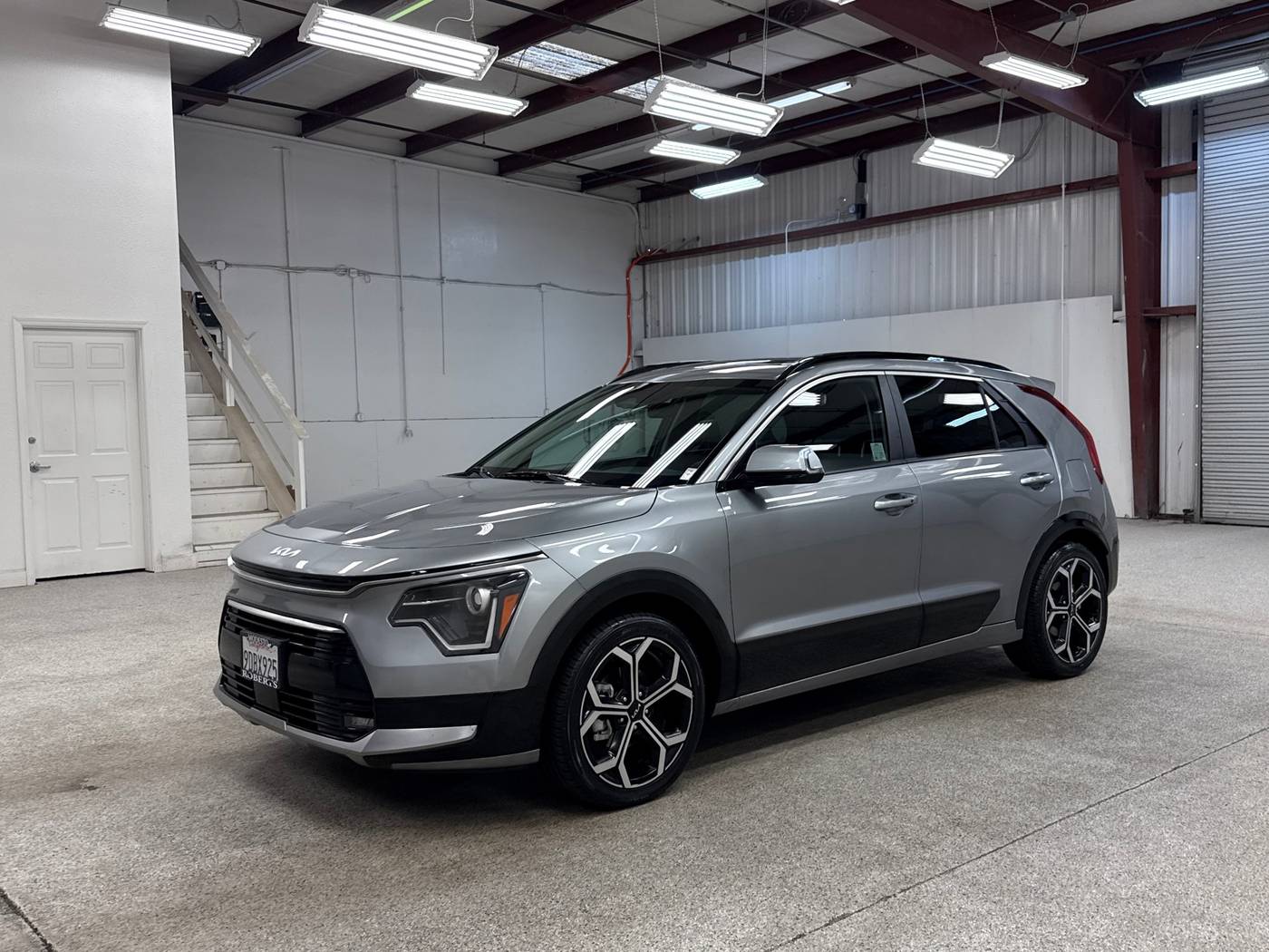 2023 Kia Niro Hybrid EX Touring — SUV — 35,543 mi — Modesto, CA