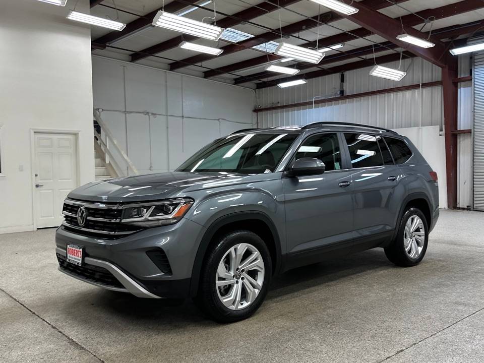 2023 Volkswagen Atlas SE with Technology — SUV — 16,986 mi — Modesto, CA