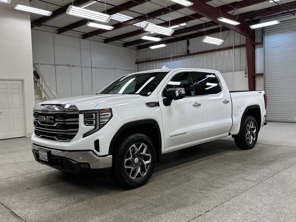 2024 GMC Sierra 1500 SLT — Pickup Truck — 13,198 mi — Modesto, CA