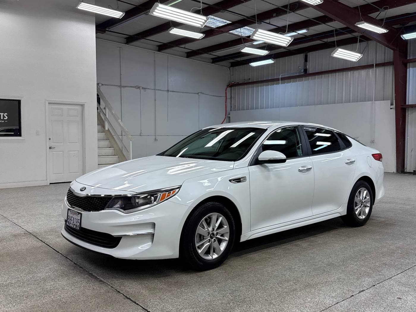 2018 Kia Optima LX — Sedan — 46,217 mi — Modesto, CA