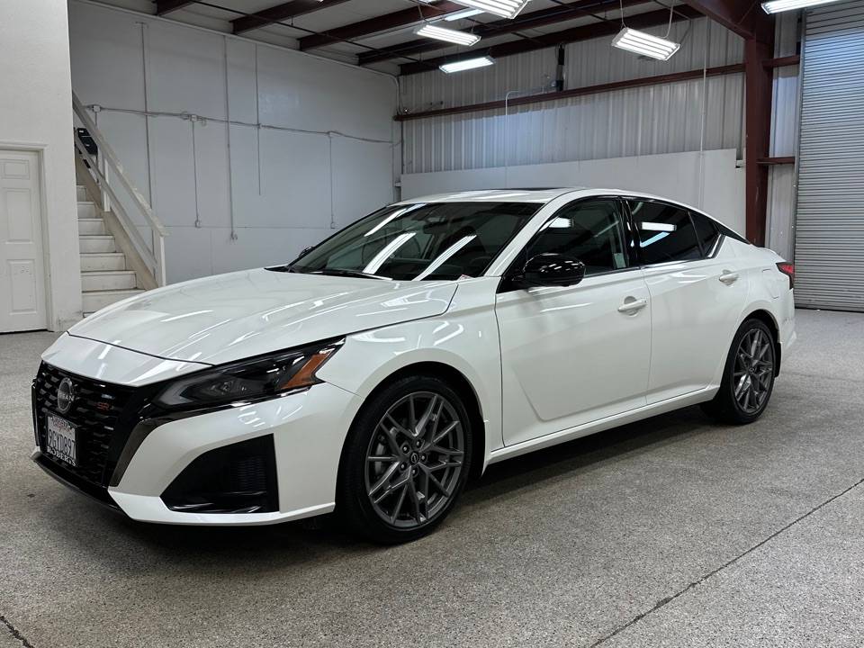 2023 Nissan Altima SR — Sedan — 7,377 mi — Modesto, CA