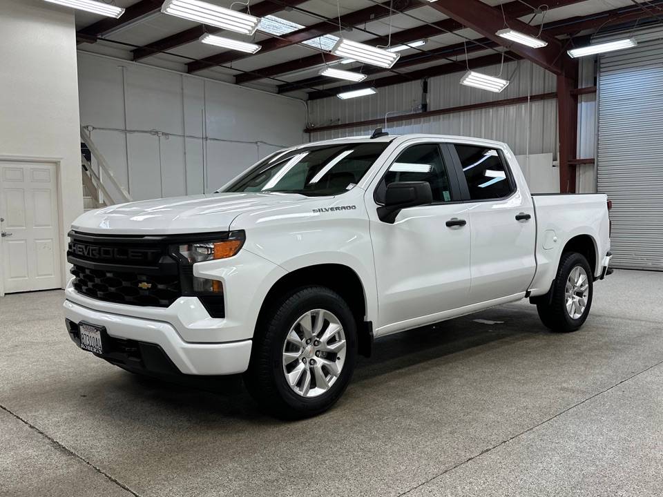 2024 Chevrolet Silverado 1500 Custom — Pickup Truck — 863 mi — Modesto, CA