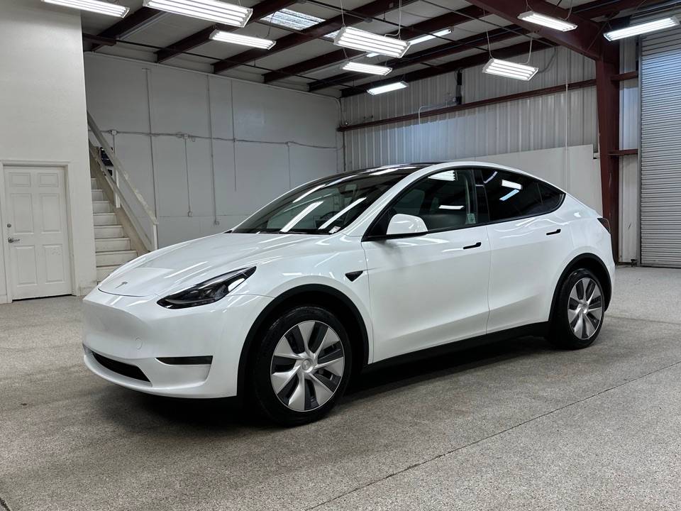 2024 Tesla Model Y Long Range — SUV — 17,429 mi — Modesto, CA