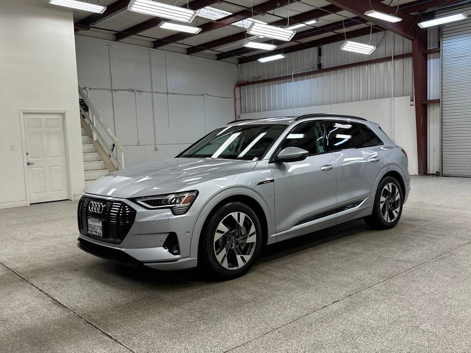 2022 Audi e-tron Premium — SUV — 27,914 mi — Modesto, CA