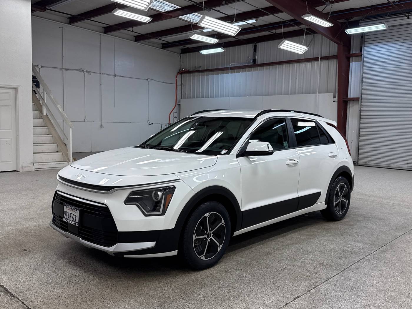 2023 Kia Niro Hybrid EX — SUV — 30,389 mi — Modesto, CA