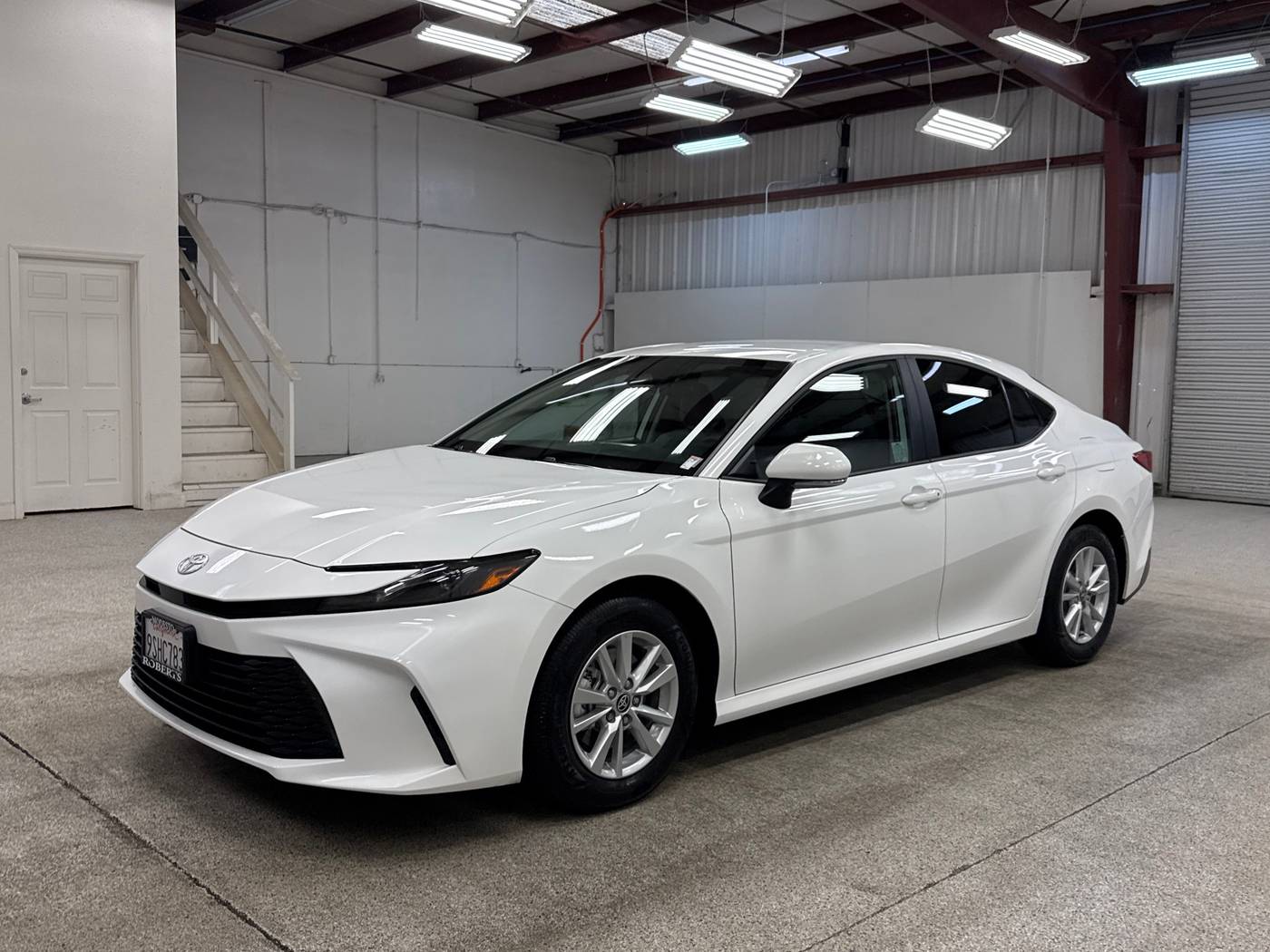 2025 Toyota Camry Hybrid LE — Sedan — 5,071 mi — Modesto, CA