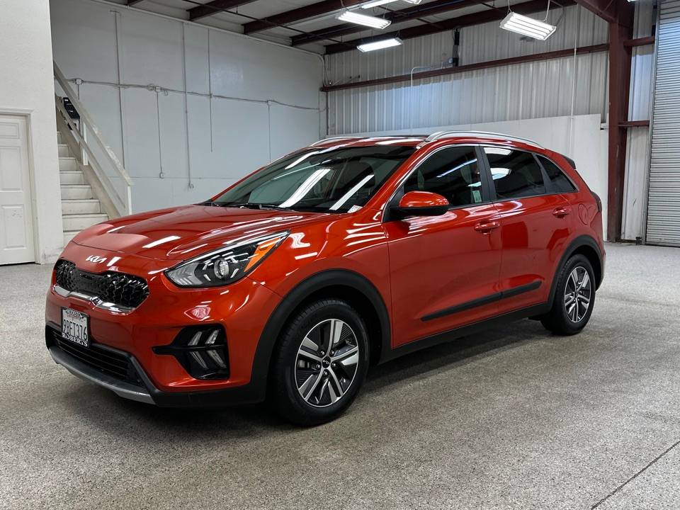 2022 Kia Niro Hybrid LXS SE — SUV — 28,267 mi — Modesto, CA