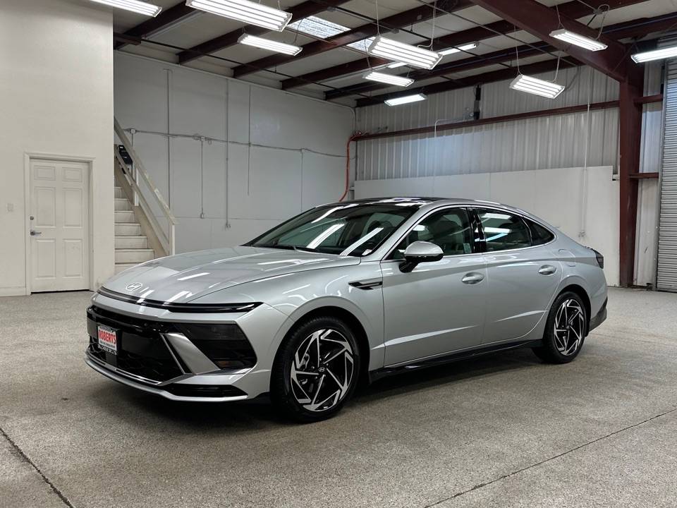2024 Hyundai Sonata SEL — Sedan — 1,501 mi — Modesto, CA