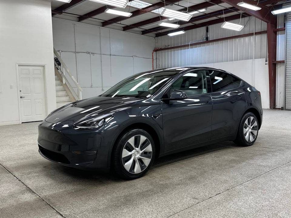 2024 Tesla Model Y Long Range — SUV — 5,708 mi — Modesto, CA
