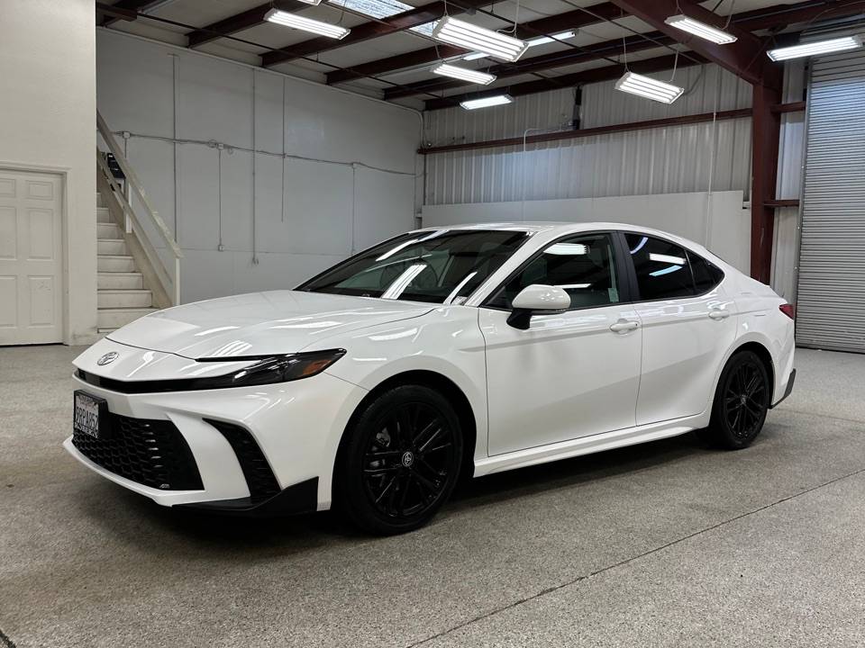 2025 Toyota Camry SE — Sedan — 291 mi — Modesto, CA