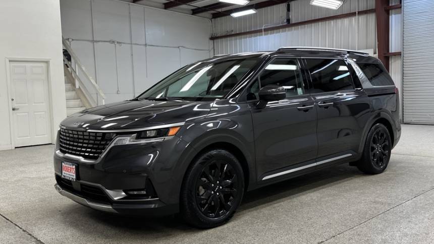 2024 Kia Carnival SX — Minivan — 8,629 mi — Modesto, CA