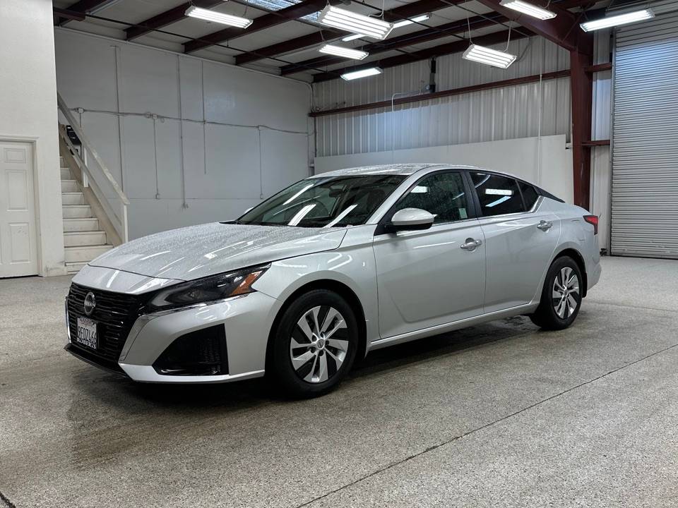 2023 Nissan Altima S — Sedan — 10,511 mi — Modesto, CA