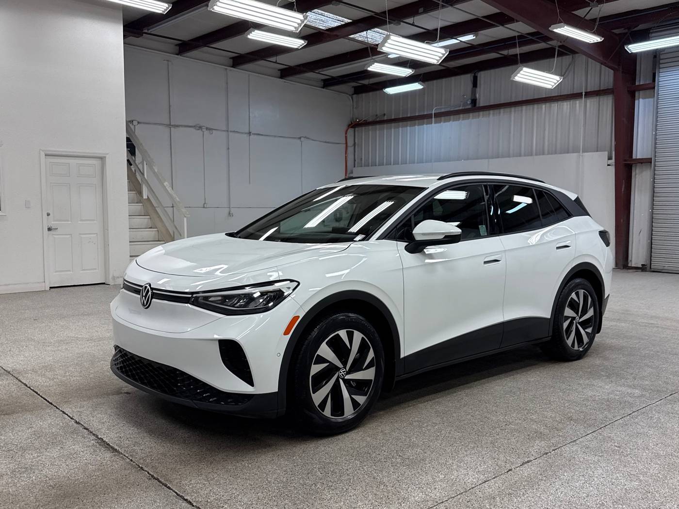 2024 Volkswagen ID.4 Standard — SUV — 15,348 mi — Modesto, CA
